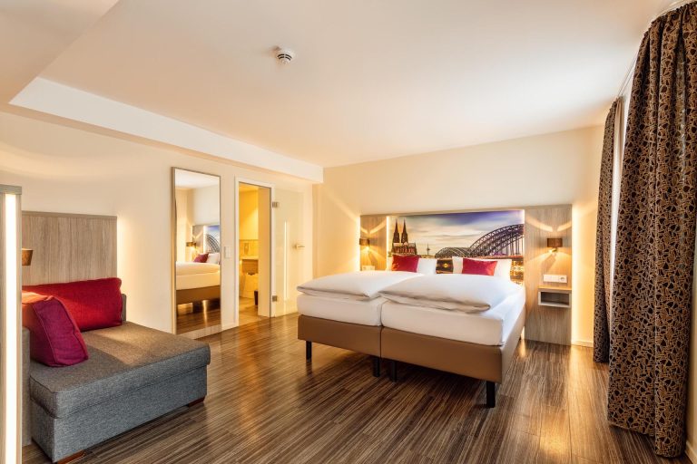 4-cityclass-hotel-am-heumarkt-cologne-double-room