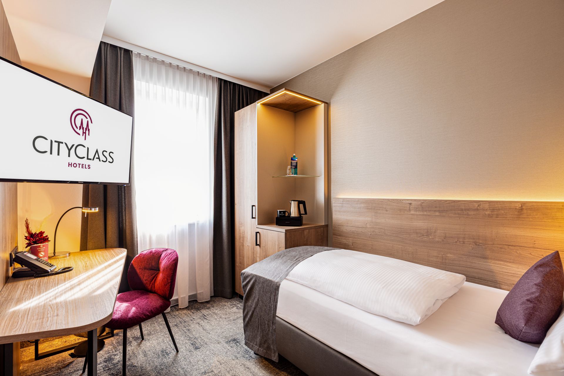 D010-cityclass-hotel-am-dom-cologne-single-room