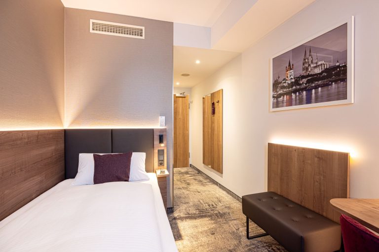 D070-cityclass-hotel-am-dom-cologne-single-room