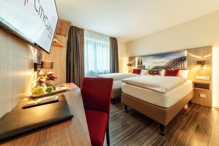 1-cityclass-hotel-am-heumarkt-cologne-twin-room