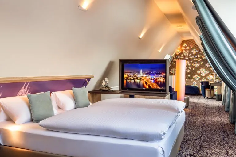 1-cityclass-hotel-alter-markt-cologne-junior-suite