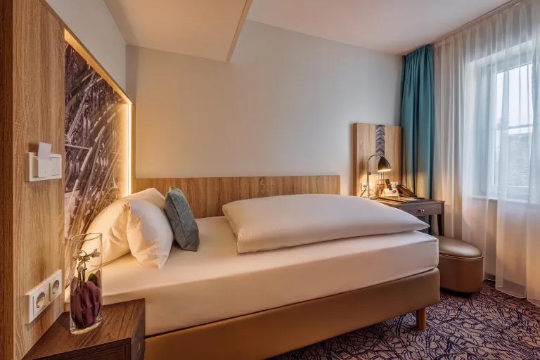 1-cityclass-hotel-alter-markt-cologne-single-room