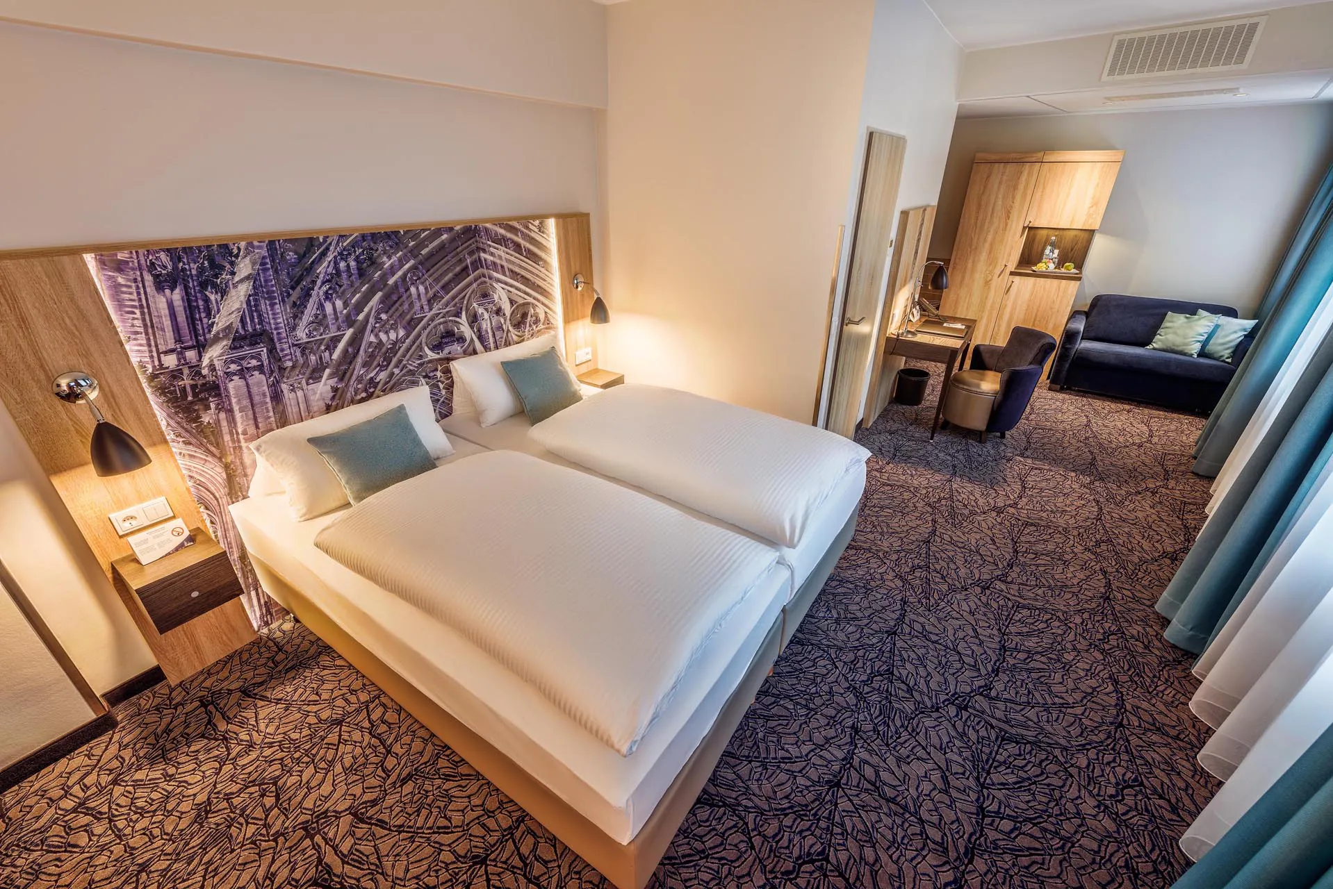 3-cityclass-hotel-alter-markt-cologne-double-room