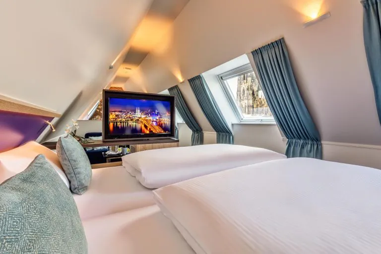 3-cityclass-hotel-alter-markt-cologne-junior-suite