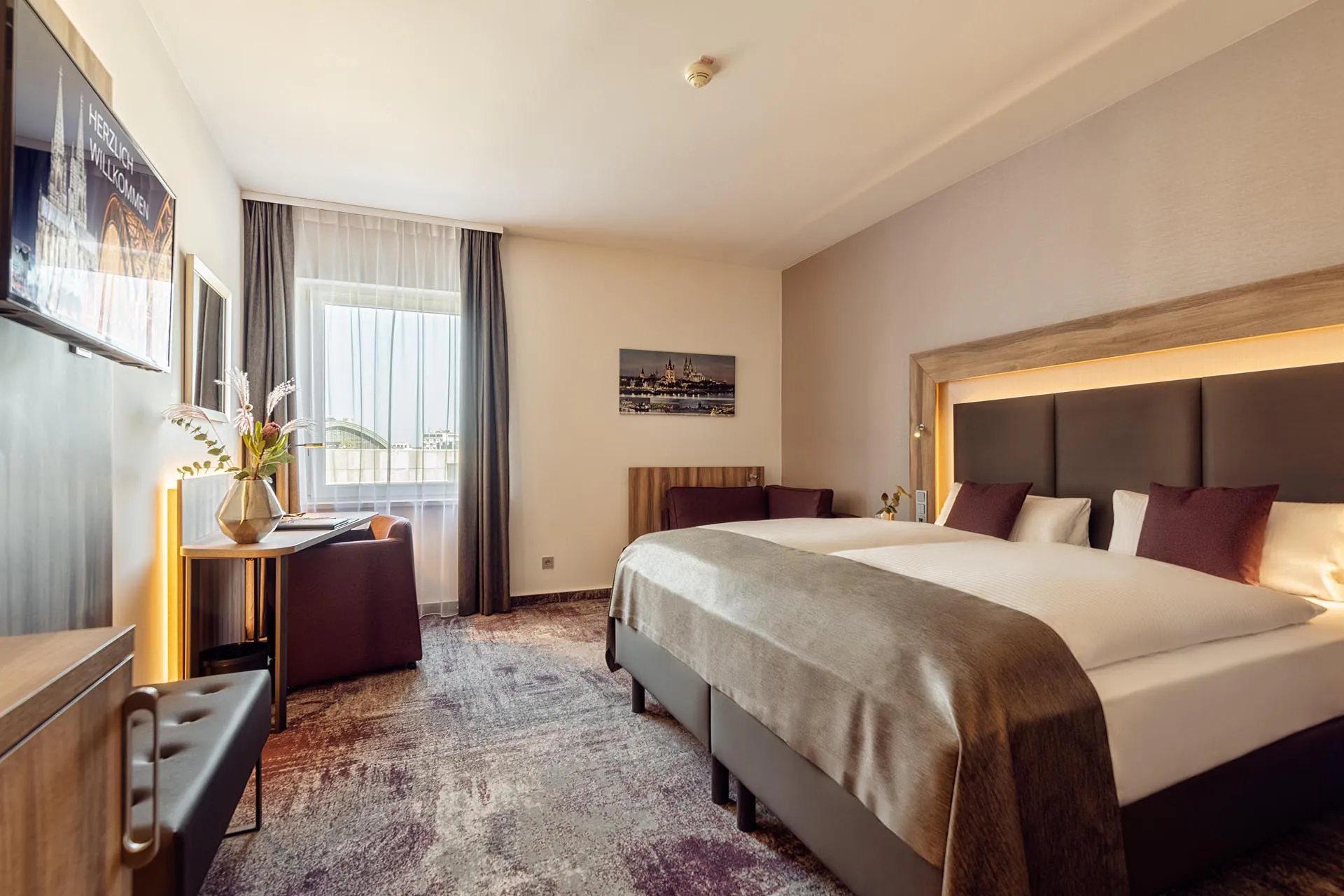 4-cityclass-hotel-am-dom-cologne-double-room