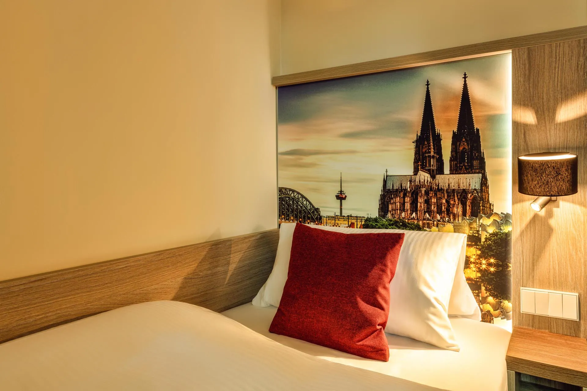 4-cityclass-hotel-am-heumarkt-cologne-single-room-details