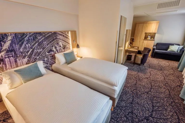 3-cityclass-hotel-alter-markt-cologne-twin-room