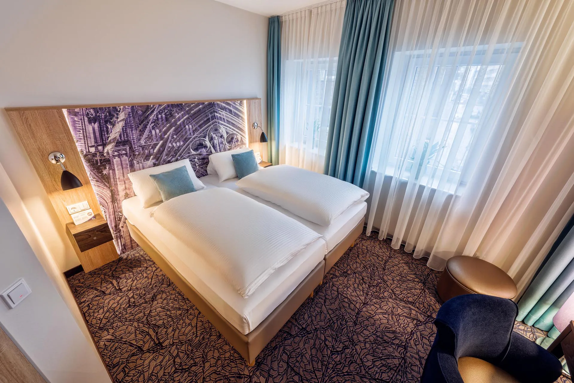 7-cityclass-hotel-alter-markt-cologne-double-room